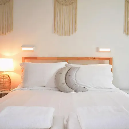 Adonis & Hotel Naousa