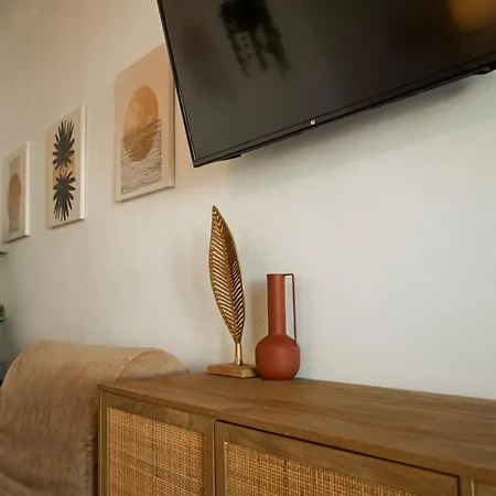 Hotel Adonis Studios&apartments