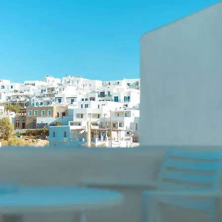 Adonis Studios&apartments Naousa (Paros)
