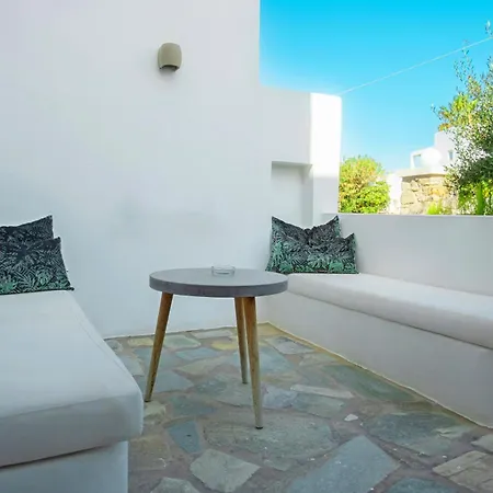 Adonis Studios&apartments 3*