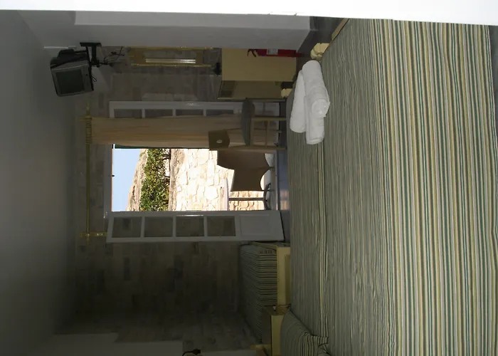 Adonis Studios&apartments 3*