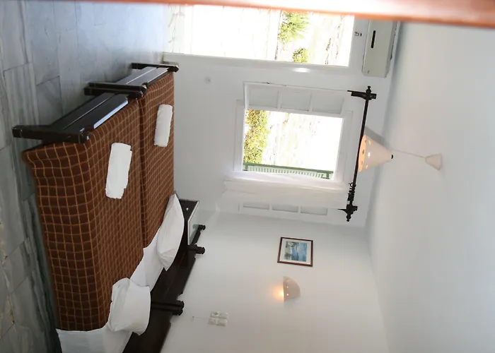 Adonis Studios&apartments 3* Naousa (Paros)