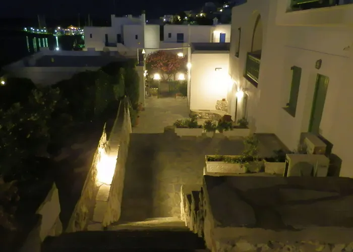 Adonis Studios&apartments Hotel