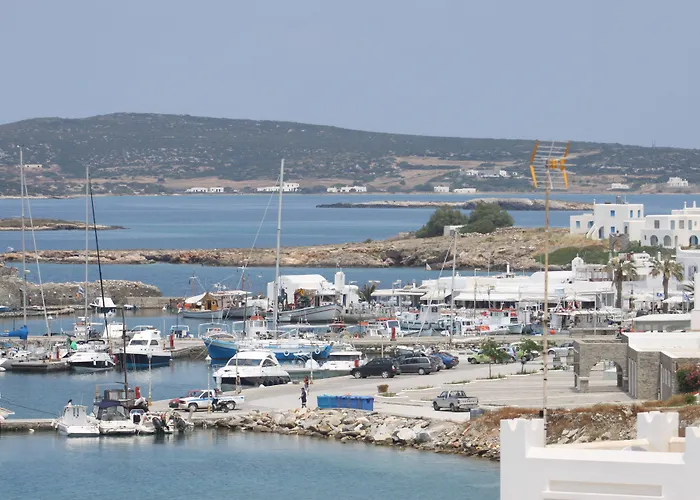 Adonis Studios&apartments Hotel 3*